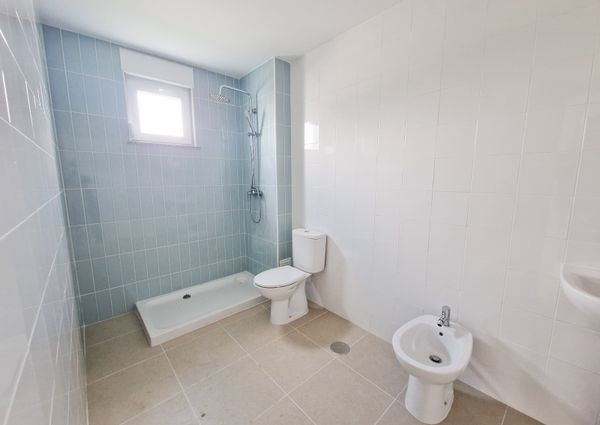 Apartamento T3 em Aradas novo para arrendamento