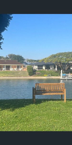 Waterfront Three Bedroom Home! - Photo 1