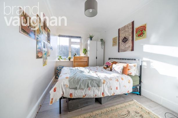 5 bedroom semi-detached house to rent - Photo 1