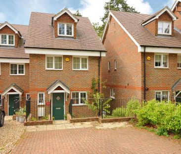 3 bedroom semi-detached house to rent - Photo 5