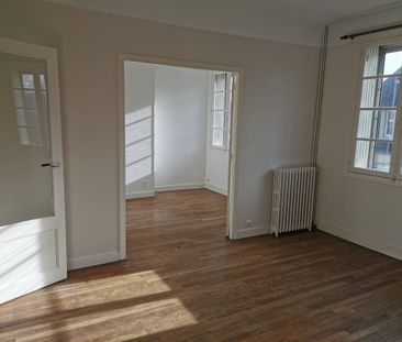 Location Appartement 3 pièces 77m² PONT L EVEQUE 14130 - Photo 2