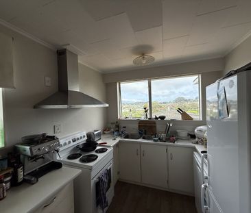 126B Broderick Road, Johnsonville - Photo 4