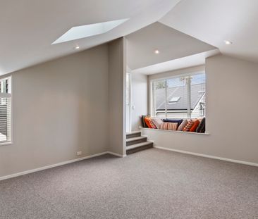 Executive Family Living - Photo 6