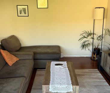 Bondi Beach - Photo 5