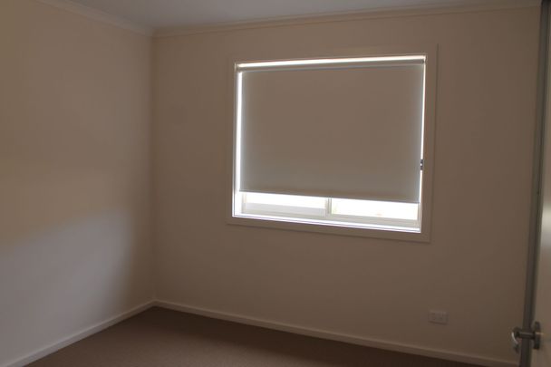 3 Bedroom Family Home in Paralowie - Photo 1