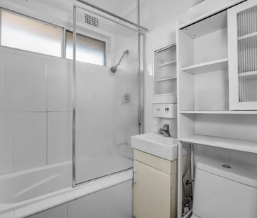 2 Bedroom Unit in the Heart of Canley Vale - Photo 4