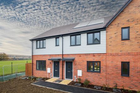 2 bedroom terraced house to rent - Photo 3