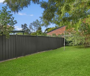 Prime Location - Water Usage Included in rent - Photo 4