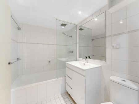 126/209 Harris Street, Pyrmont NSW 2009 - Apartment For Rent | Domain - Photo 5