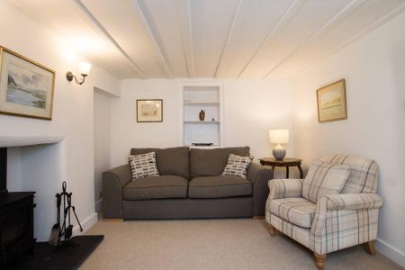 2 bedroom terraced house to rent - Photo 4