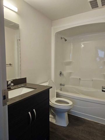 For Lease - 269 Sunview Street Unit# 307, Waterloo, Ontario - Photo 3