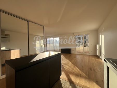 Location Appartement 4 pièces 86m² RUEIL MALMAISON 92500 - Photo 2