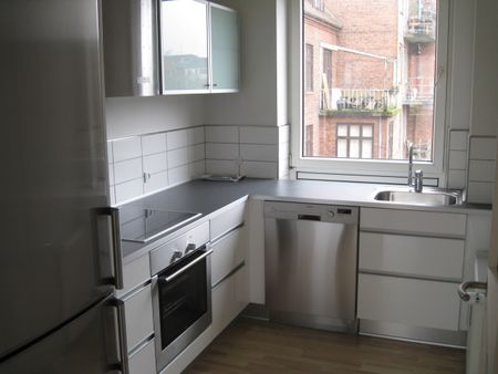 Totalmoderniseret lejlighed i hjertet af Odense C - Photo 2