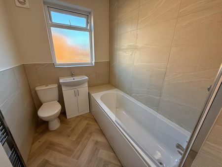 2 bedroom terraced house to rent - Photo 5