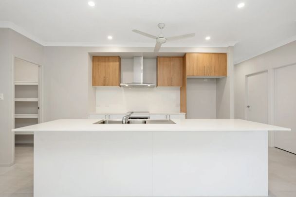 Brand New 4-Bedroom Home – Modern Comfort & Style! - Photo 1