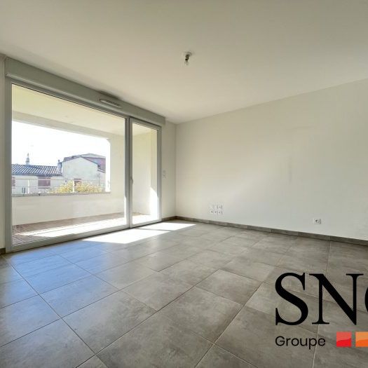 T2 AVEC TERRASSE ET PARKING - Photo 1