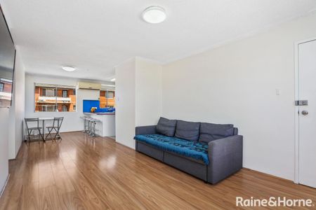 5/19 Carramar Avenue, Carramar, NSW 2163 - Photo 2