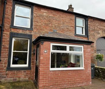 2 bedroom cottage to rent - Photo 1