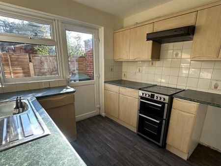 2 bedroom property to rent - Photo 4