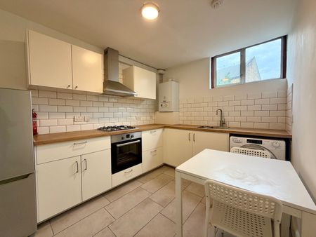 Marlborough Road, London, N19 - Photo 2