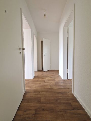 Freundliche 3-Zimmerwohnung in ruhiger Lage in Remlingen - Photo 2