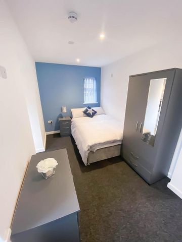Studio to rent - Photo 3