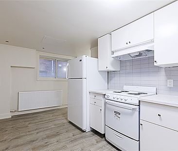 Newly Renovated 1 Bedroom For Rent - Photo 6
