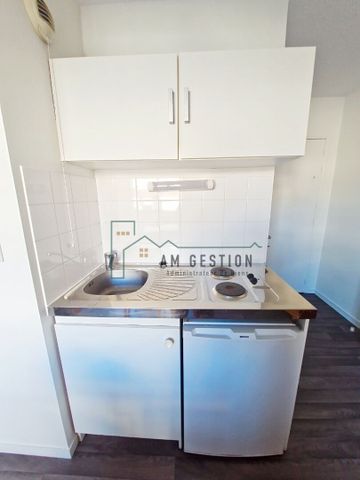 Location Appartement 1 pièce 24m² - Photo 2