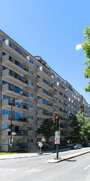 1 chambre - 25 Avenue Vincent-D'Indy, Montréal - Photo 1