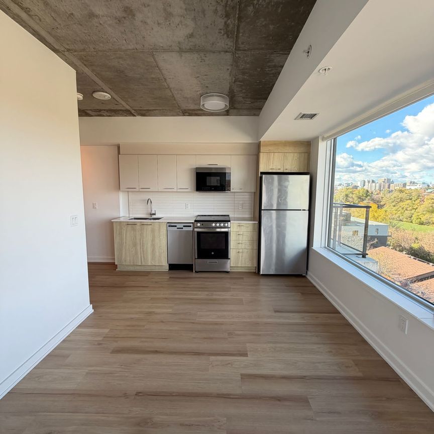 36 Robinson Ave, Ottawa, ON - Photo 1