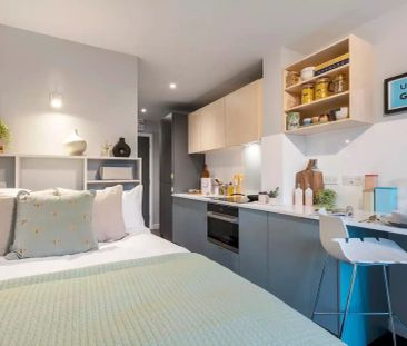 4 Bed Premium Ensuite - Photo 3