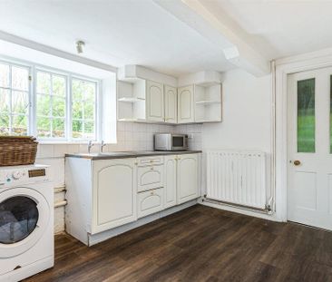 5 bedroom detached house to rent - Photo 5