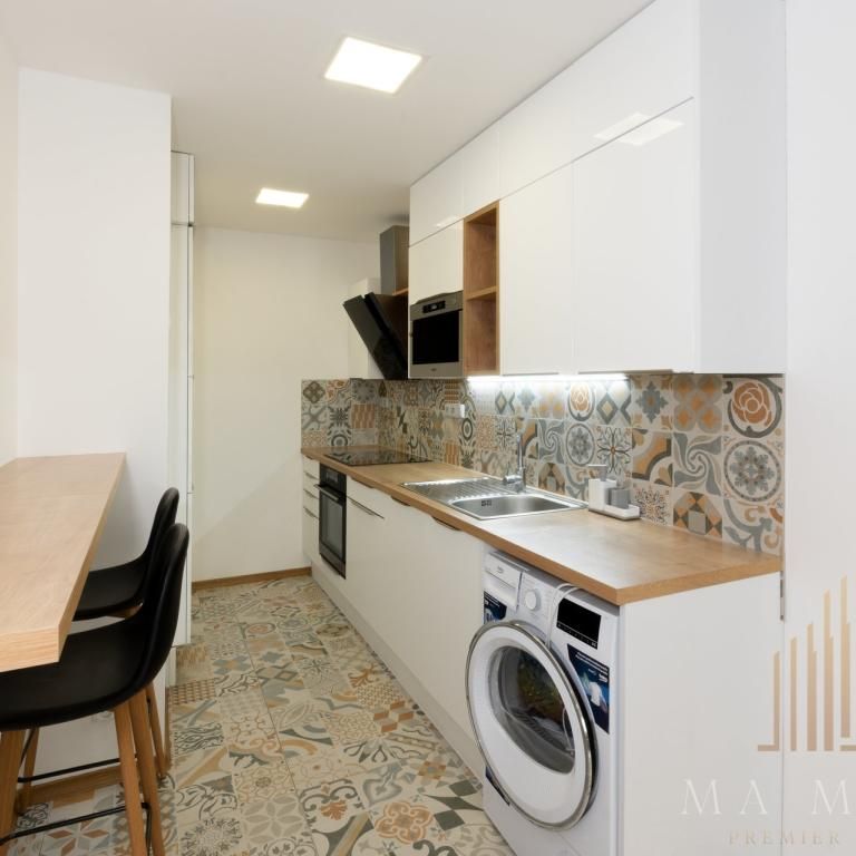 Pronájem bytu 2+kk 57 m2 - Fotografie 1