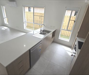 A 4 bedroom Delight! - Photo 5