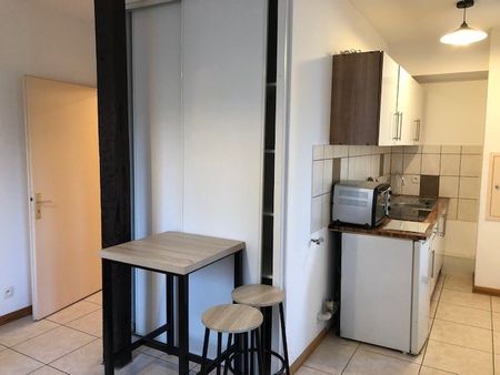 Location Appartement 2 pièces 33m² - Photo 5