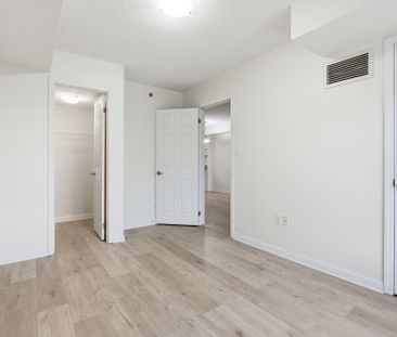 For Lease - 3060 Rotary Way Unit# 427, Burlington, Ontario - Photo 3