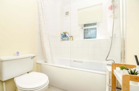 1 Bed Flat, Briarswood, SO16 - Photo 5