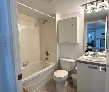 For Lease - 37 Grosvenor Street Unit# 1609, Toronto, Ontario - Photo 2