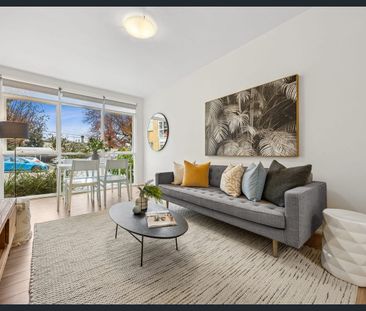 Bright Boutique Living in a Prime Camberwell Location - Photo 1