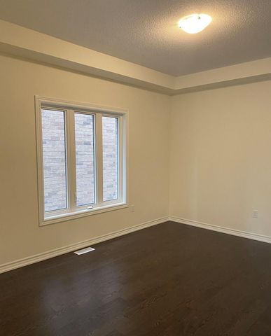 For Lease - 54 North Garden Boulevard, Scugog, Ontario - Photo 2