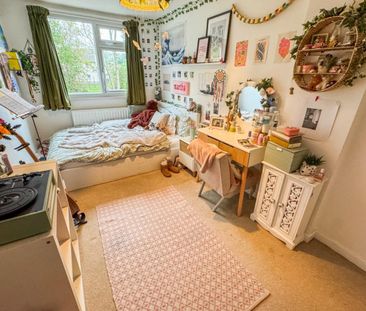 4 bedroom House To Let - Photo 6