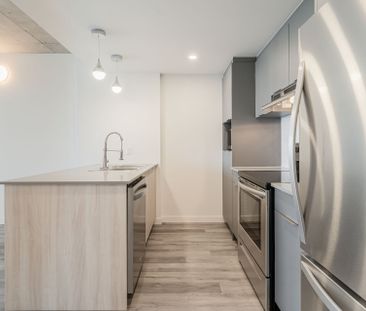 Condo for rent, Montréal (Saint-Laurent) - Photo 3