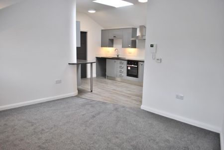 2 bedroom apartment to rent - Photo 2