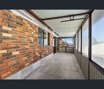 25 Hazel Street, Girraween, NSW 2145 - Photo 6