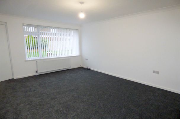 2 bed bungalow to rent in Exeter Way, Jarrow, NE32 - Photo 1