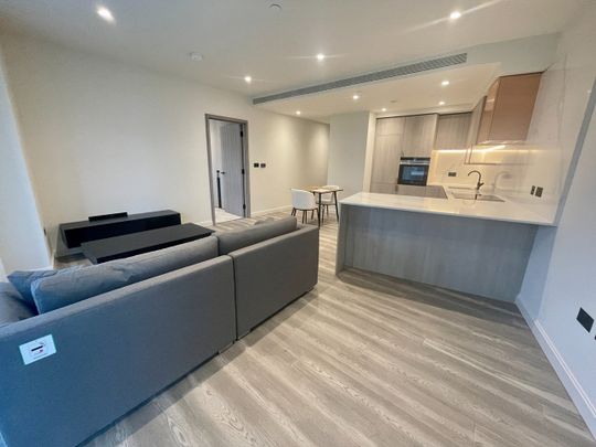 1 Bed Flat, Marsh Wall, E14 - Photo 1