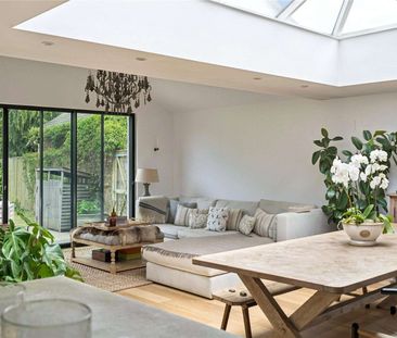 A beautifully presented and thoughtfully extended village home, off... - Photo 1