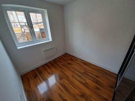 1 bedroom apartment to rent - Photo 2