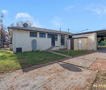 31 Dalley Crescent, Latham ACT 2615 - House For Rent | Domain - Photo 6