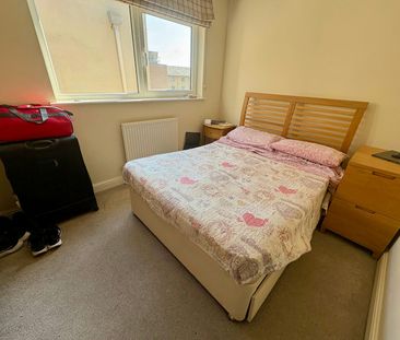 Flat to rent on - Photo 6